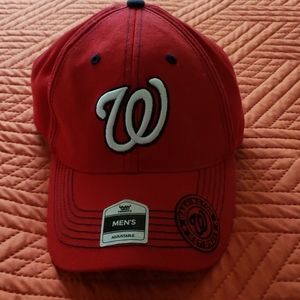 NWT WASHINGTON NATIONALS